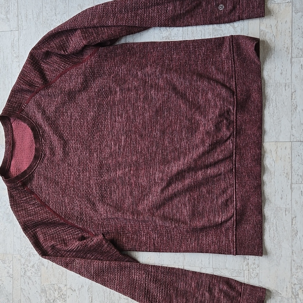 Lululemon Size Large Engineered Warmth Long Sleev… - image 4